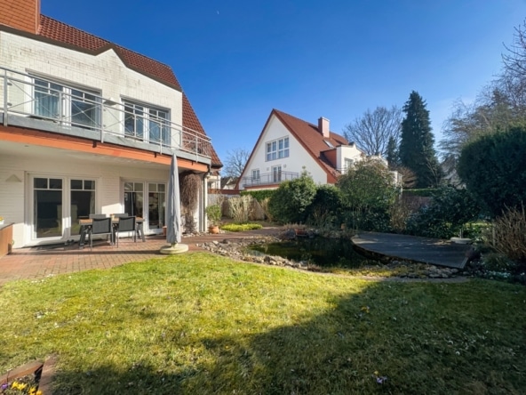 Liebevoll angelegter Garten