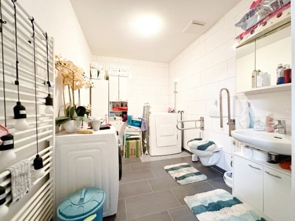 Bad mit bodengleicher Dusche