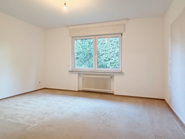 Geräumiges Elternschlafzimmer