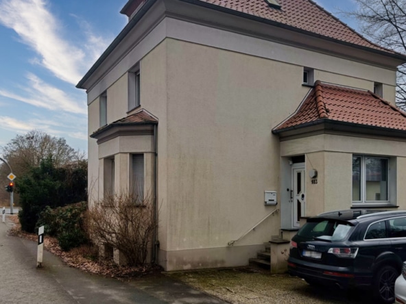 Hausansicht Straßenseite