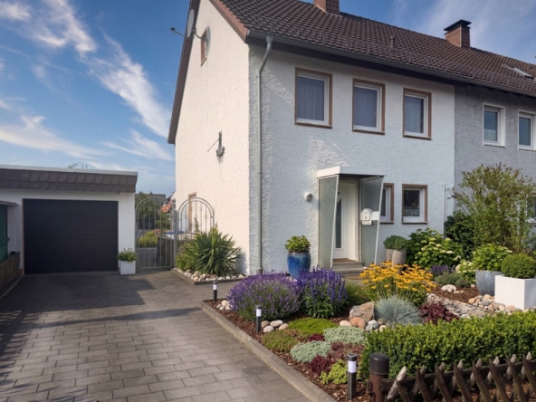 Außenansicht Straßenseite