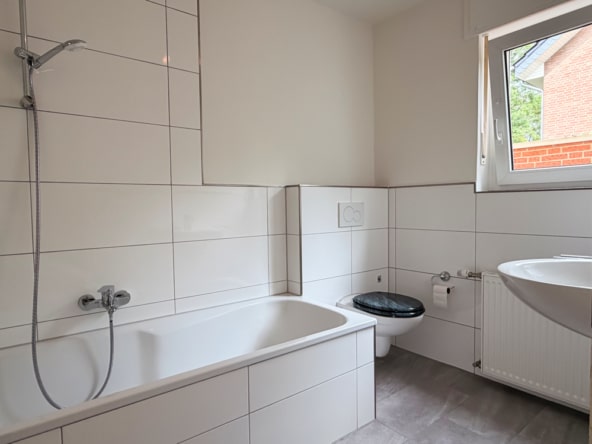 Badezimmer EG