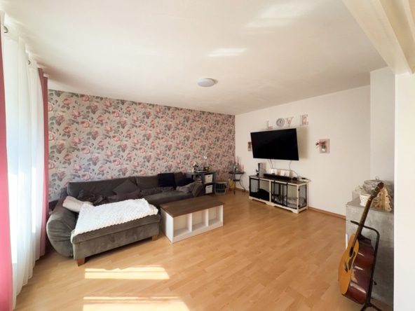 Wohn-/Esszimmer OG