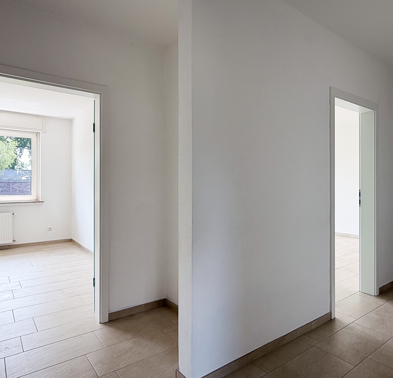 Flur und Garderobe OG