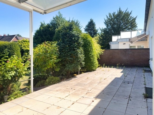 Sonnige Terrasse